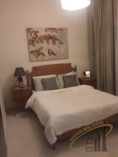 Single row | middle unit | Spacious  villa