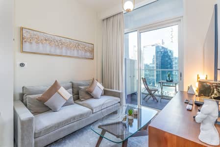 1 Bedroom Apartment for Rent in Business Bay, Dubai - RDC05017-Edit. jpg