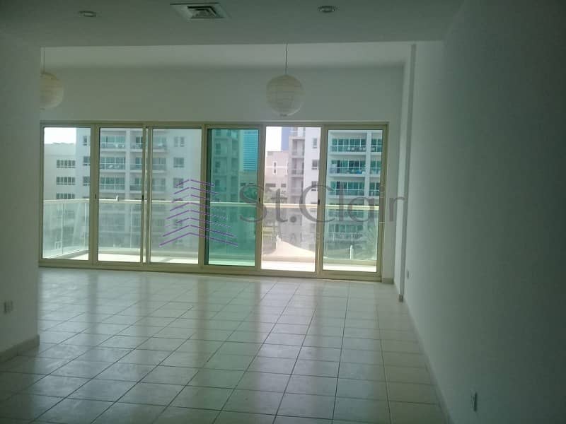 Good Price! 2 Beds with Balcony | Community View