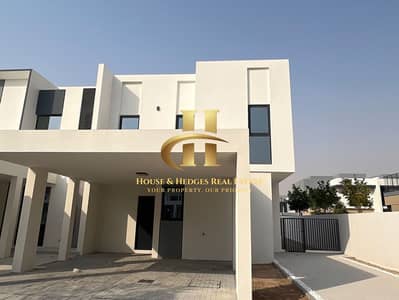 Corner Villa | Single Row | Recent Handover