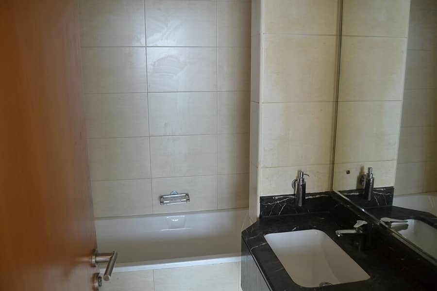 8 Amazing One Bedroom Apartment with Fabulous Water View for Rent in Julphar Tower - Ras Al Khaimah