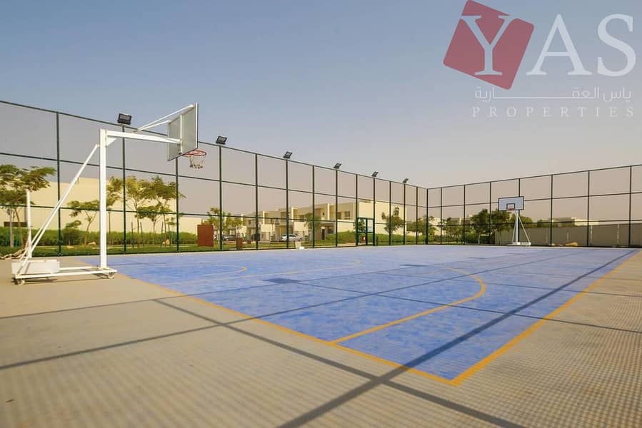 12 Amazing Three Bedroom Villa in Flamingo - Mina Al Arab. . !
