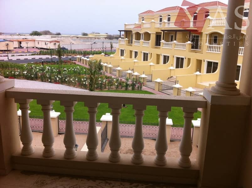 14 Stunning Furnished 2 Bedroom Townhouse for Sale Al Hamra Village