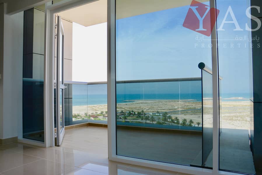 10 2 Months Free | 1 BR - Full Lagoon View | Gateway