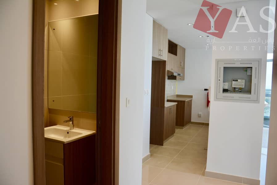 14 2 Months Free | 1 BR - Full Lagoon View | Gateway