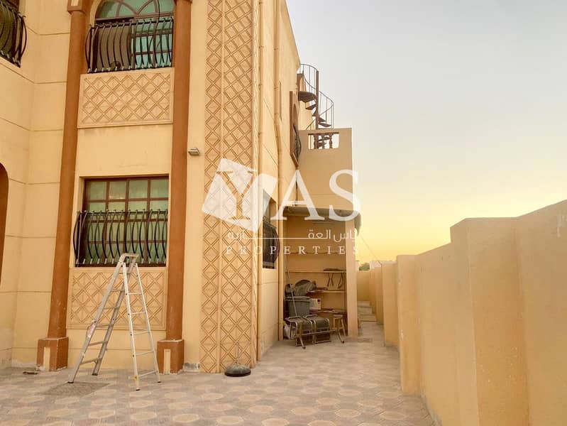 20 Premium | 4 Bedrooms + Maid | 3 Living Rooms