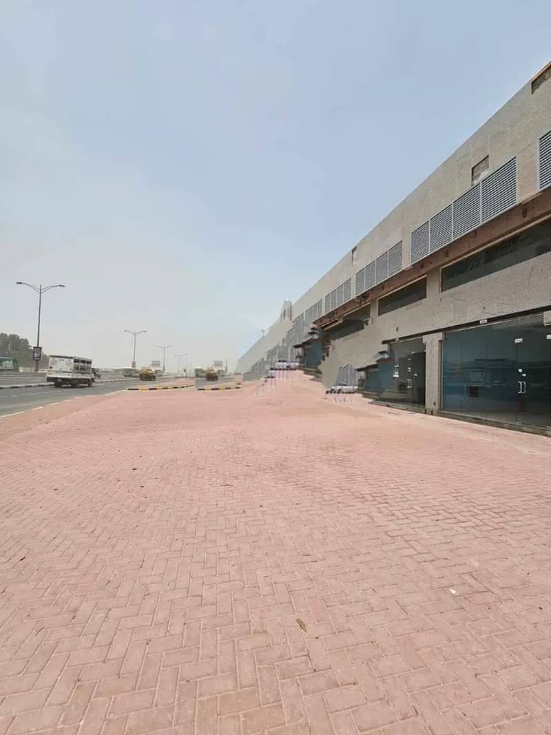 2 Shop 850 Sqft Ind 6 Subi (2). jpg