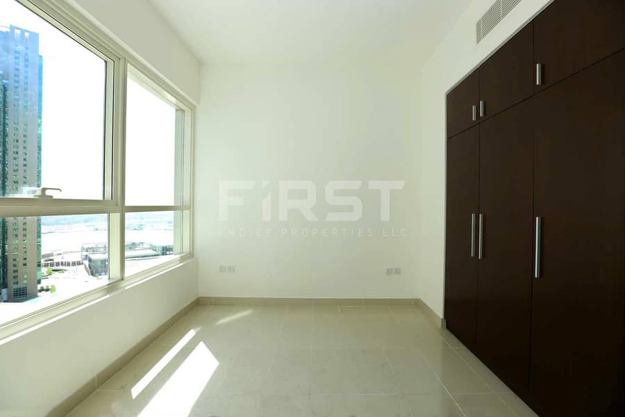 7 Internal Photo of 2 Bedroom Apartment in Marina Square Al Maha Tower Abu Dhabi UAE (7). jpg