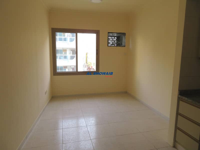 2 Spacious Studio Near Naif Police Station Deira