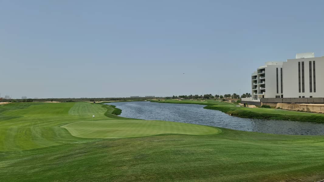 Gated community Ajman | Payment plan | Golf Course | Beach | 4 BR