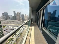 Lake view | Higher floor | Right on metro