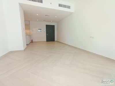 Park View | Vacant | Brand New| Mid Floor
