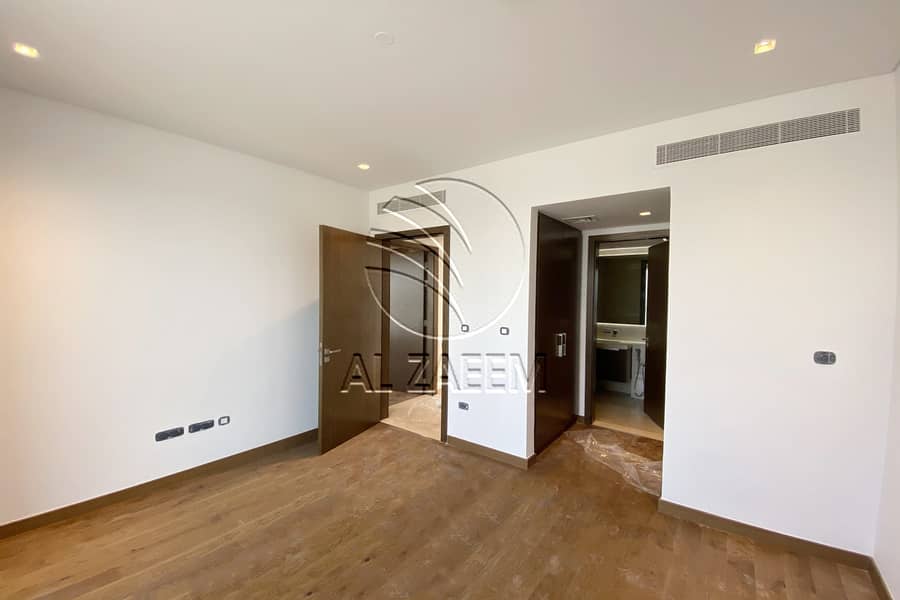 34 YAS ACRES (42). JPEG