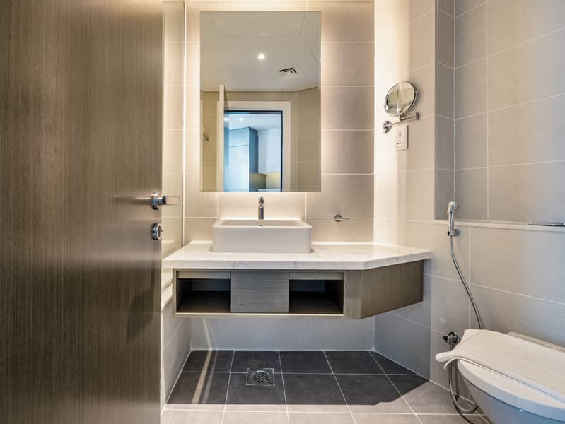 12 Damac_Prive_TowerB_Unit_1417_-05. jpg