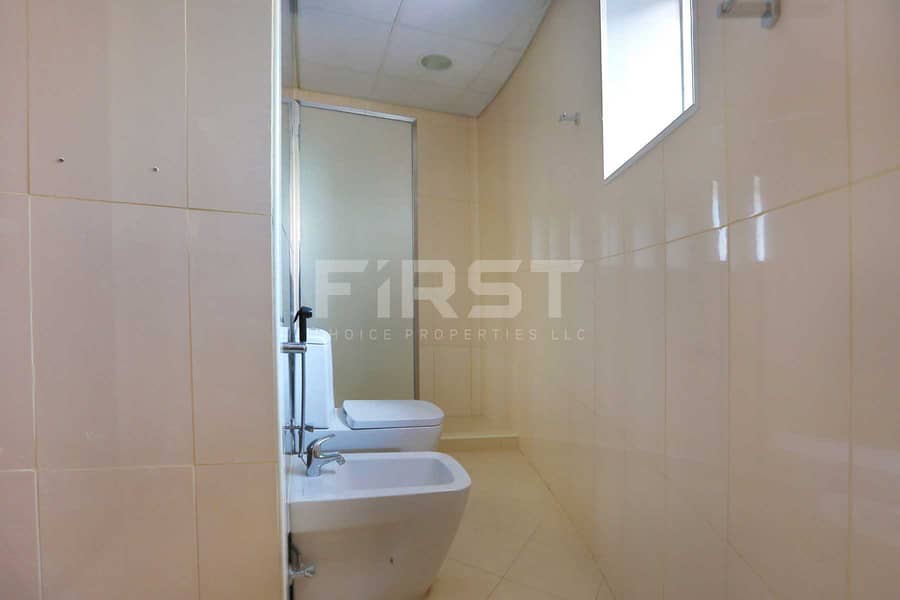 15 Internal Photo of 2 Bedroom Apartment in Hydra Avenue City of Lights Al Reem Island Abu Dhabi UAE (12). jpg