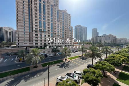 1 habitación Apartamento para en Alquiler en The Greens, Dubai - Apartamento en The Greens，Al Arta，Al Arta 4, 1 dormitorio, 98000 AED - 9315856