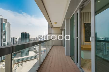 Upgraded | High Floor | Vacant | Brand new