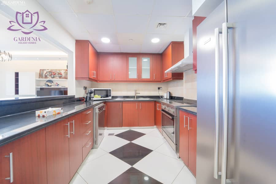 28 Kitchen 2. jpg