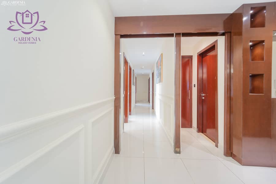 9 Hallway. jpg