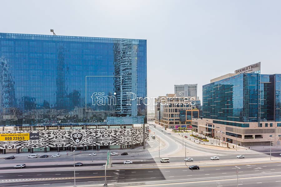 8 Distinction High Floor | Furnished Hotel