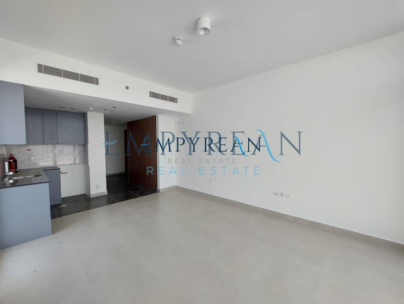 5 BRAND NEW | HUGE WRAP AROUND TERRACE