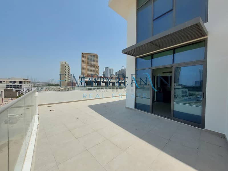 11 BRAND NEW | HUGE WRAP AROUND TERRACE