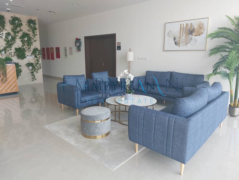 20 BRAND NEW | HUGE WRAP AROUND TERRACE