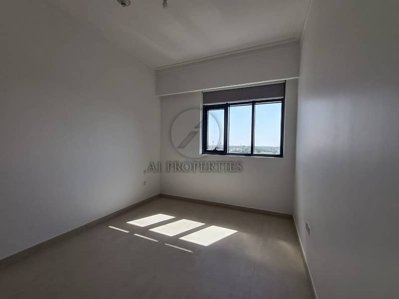 9 Lake View