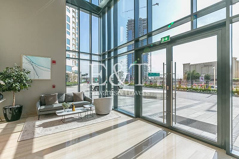 16 Great Investment|City View|Large Layout|Must See