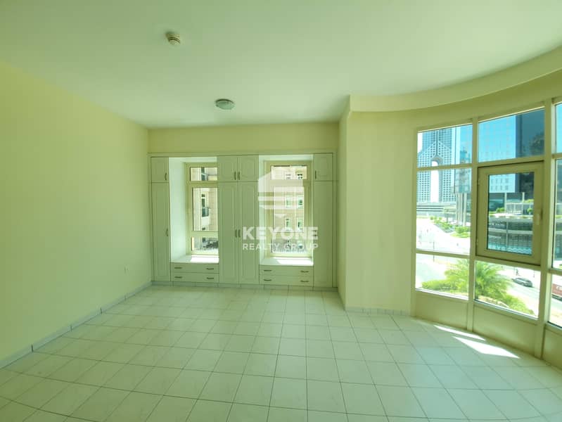 9 Amazing   |   Spacious Apartment   |   Garden View