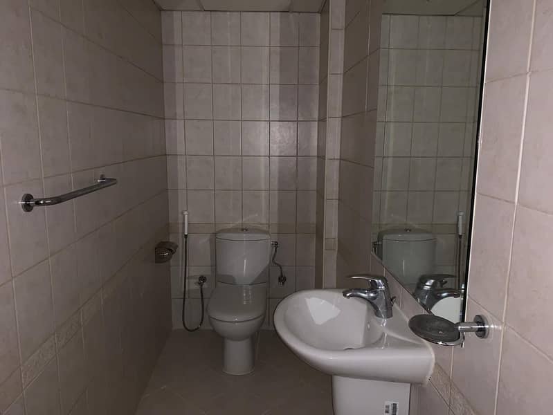 8 Prime Location 1BR l Ready To Move-In