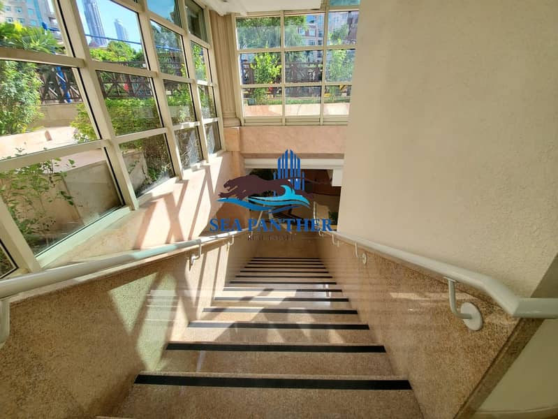 18 SPACIOUS 2 BHK in DOWNTOWN near to DUBAI MALL