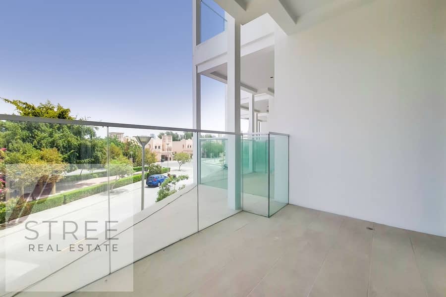 6 2_Balcony-1. jpg