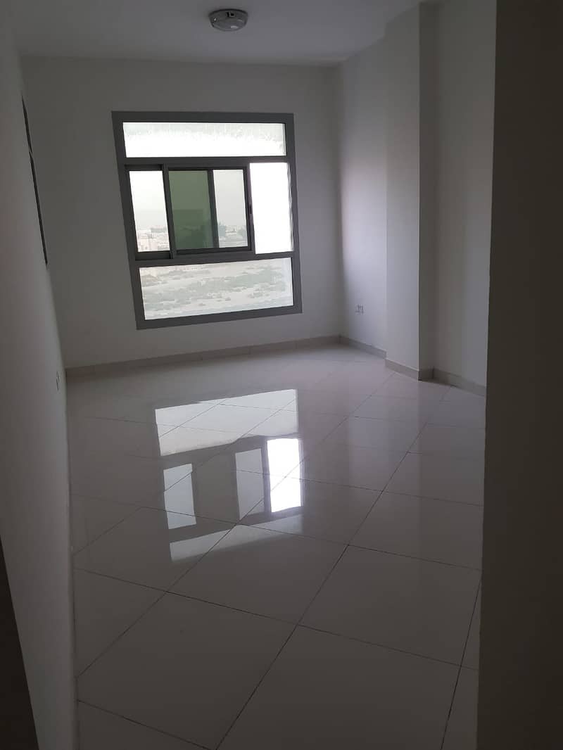 NO DEPOSIT IN 6CHQS PRIME LOCATION BEAUTIFUL MASTER 2BHK+GYM+3 TOILETS+BASEMENT PARKING+OPEN VIEW BALCONY ONLY 50K