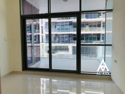 Motivated seller/ spacious unit/vacant