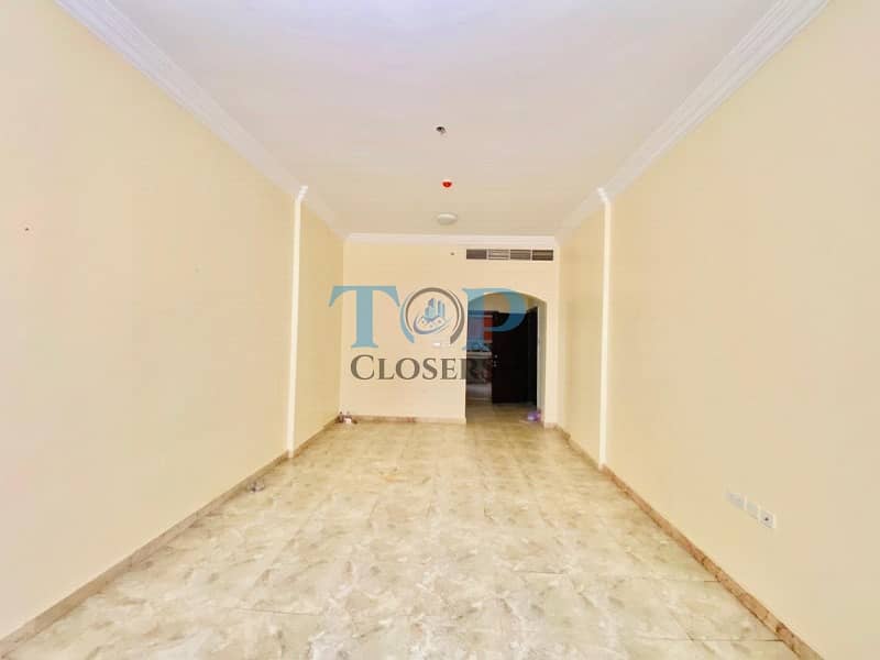 شقة في بيدا بن عمار،عشارج 3 غرف 37000 درهم - 9323723