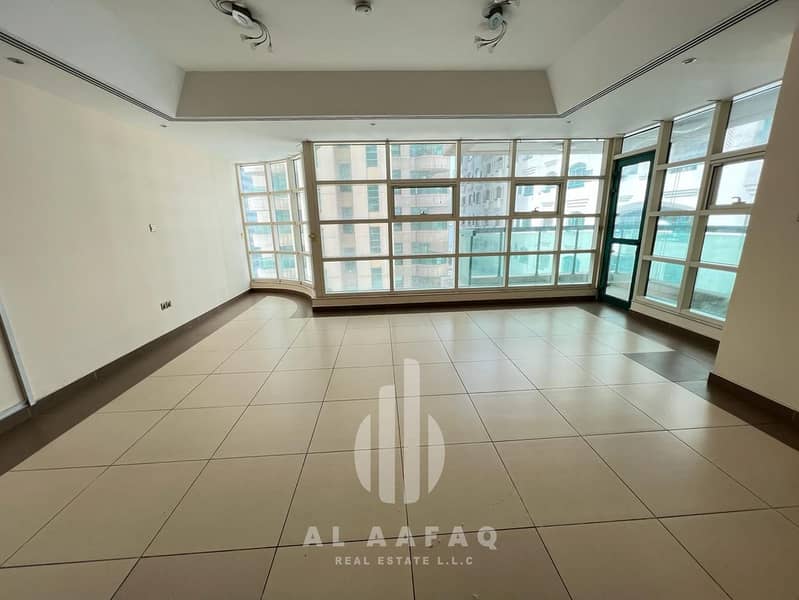 Spacious 3BHK All Master Bedrooms Maidroom and Storeroom CHILLER