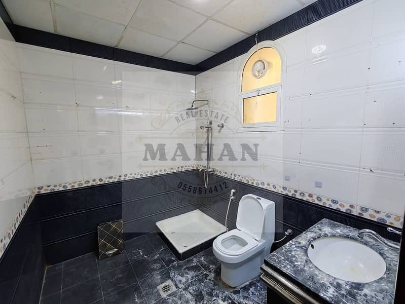 18 de81b131-ebfa-45f2-b8cd-296c7e7ead68. jpg