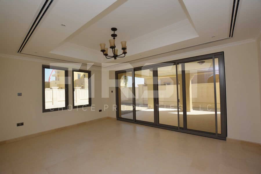 4 Internal Photo of 4 Bedroom Villa in Saadiyat Beach Villas Saadiyat Island Abu Dhabi UAE (10). jpg