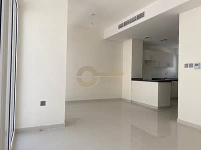 3BED Townhouse | Big Plot | OpenKitchen