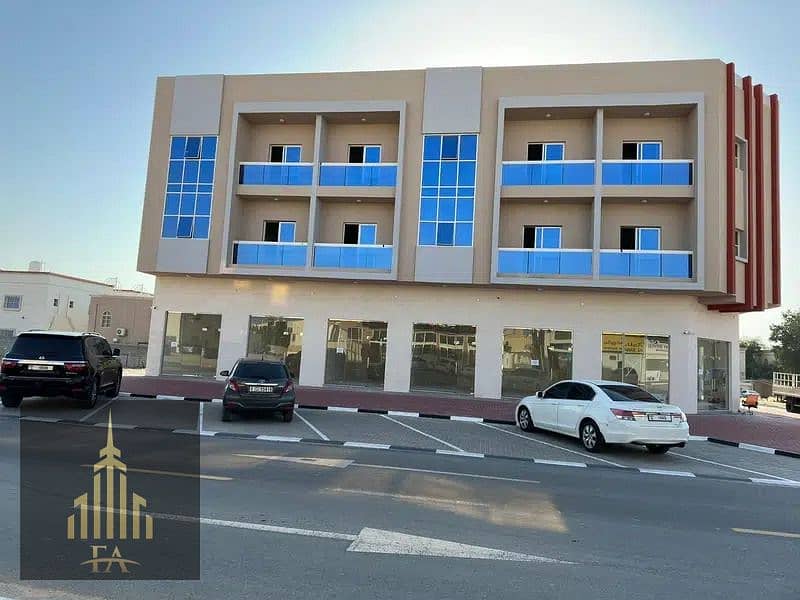 شقة للايجار بعمارة بمنطقة الروضة 1 اول ساكن وقريبة من الخدمات وصالة وغرف كبيرة شقة للايجار بعمارة بمنطقة الروضة 1 اول ساكن وقريبة من الخدمات وصالة وغرف كبيرة