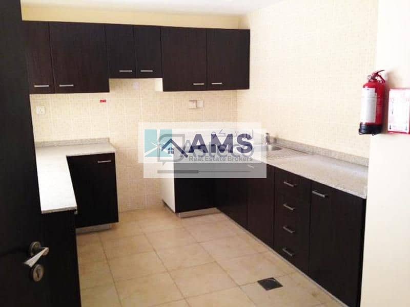 7 Spacious 3 Bed with Balcony and Terrace