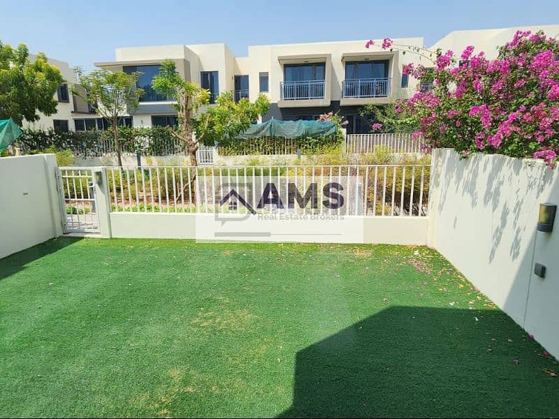 Exclusive I 3BR+Maid Townhouse I Genuine Listing Exclusive I 3BR+Maid Townhouse I Genuine Listing