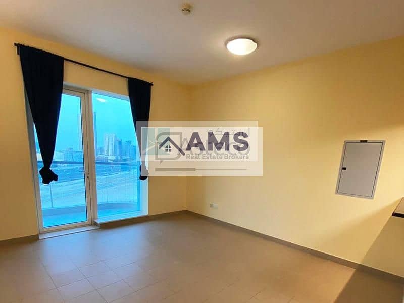2 Studio with Full Golf Course View | High Floor