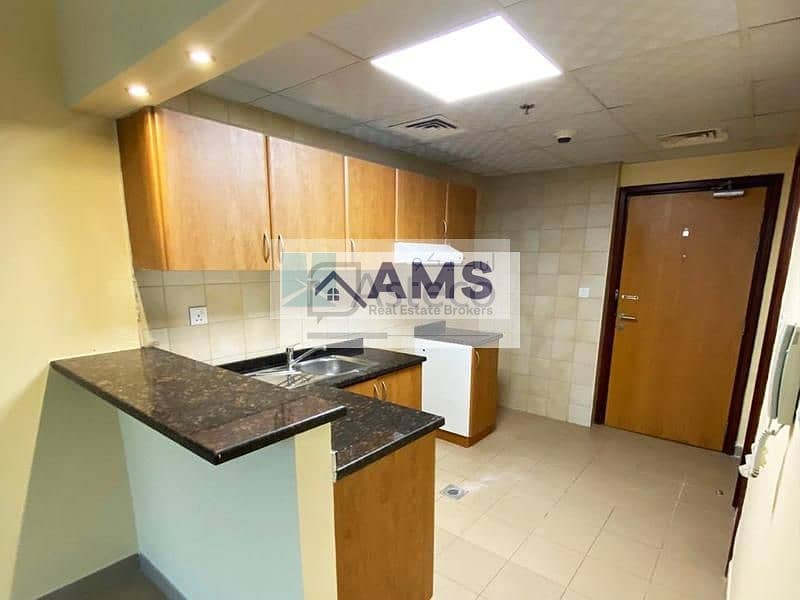 6 Studio with Full Golf Course View | High Floor