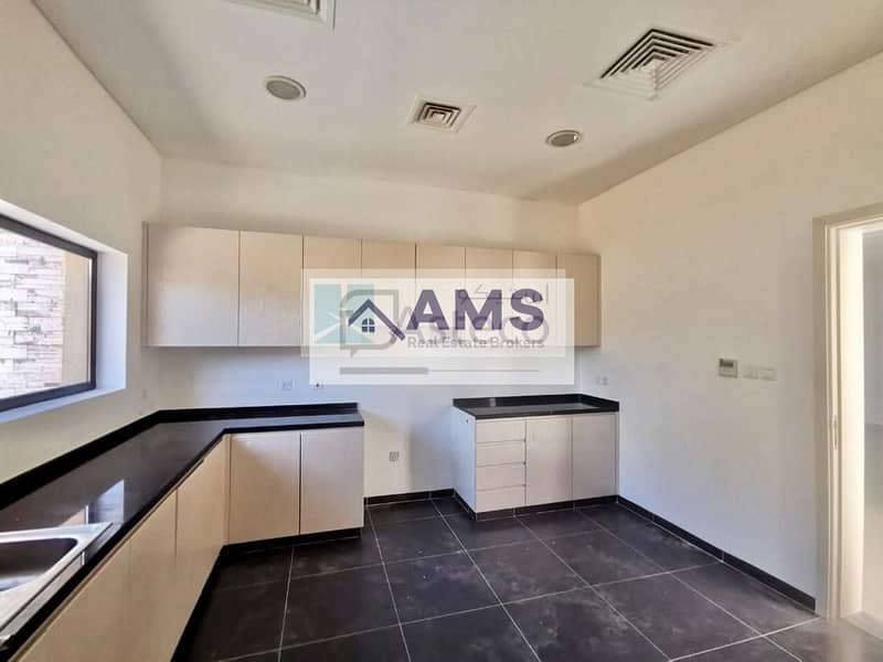 14 Big Villa | Highly Maintained | Cozy Ambience