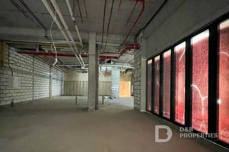 Shop for Rent in Dubai Silicon Oasis (DSO), Dubai - Spacious retail | High ceilings | Lots of sunlight