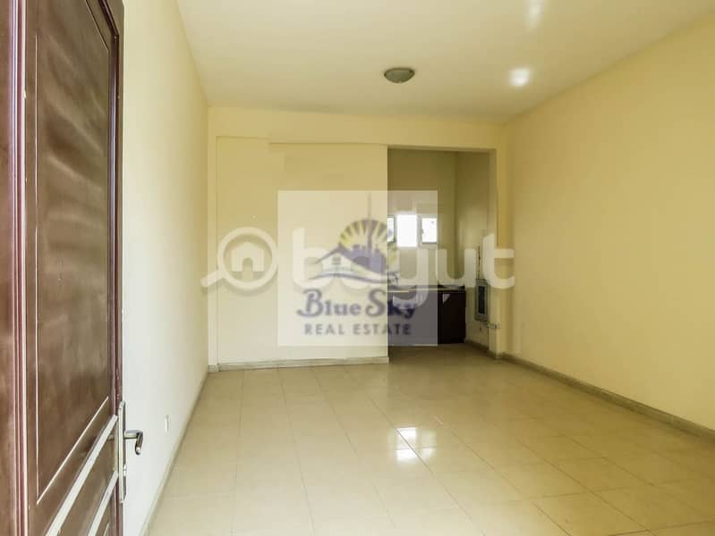 ٍShop For Rent In Al Maqtaa Area