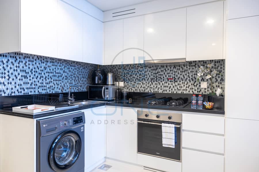 9 7Q5A8819-HDR. jpg