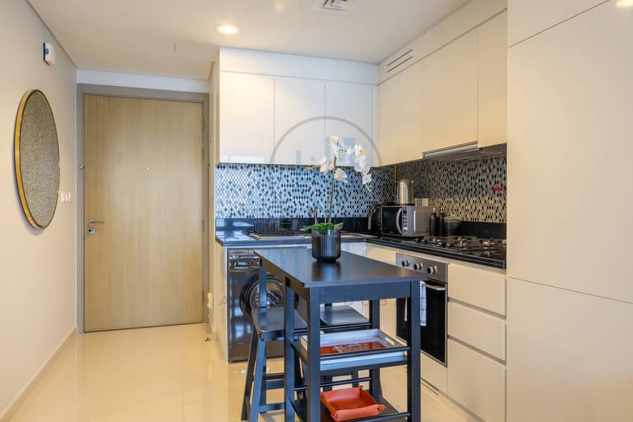 5 7Q5A8640-HDR. jpg